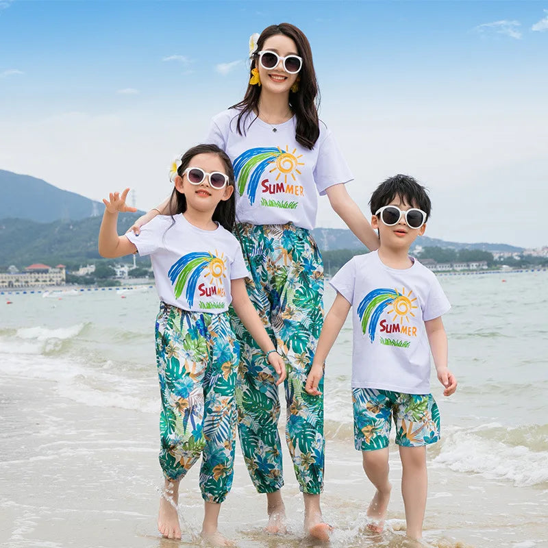 Couple Clothes Matching Outfits for The Whole Family Vacation Look Mom and Daughter T Shirts Pants Two Piece Sets Dad Son Suit