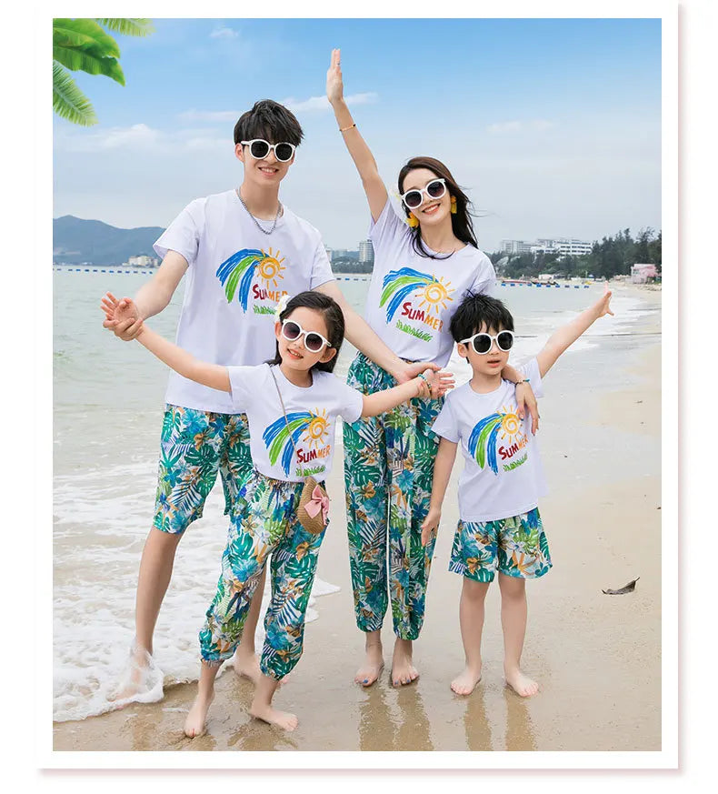 Couple Clothes Matching Outfits for The Whole Family Vacation Look Mom and Daughter T Shirts Pants Two Piece Sets Dad Son Suit
