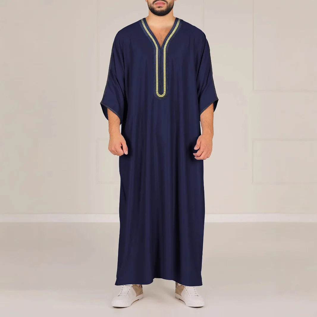 2026 Muslim Men Dress Solid Casual Robe V-neck Loose Kaftan Abayas Ethnic Style Embroidered Prayer Gown Arab Islamic Jubba Thobe