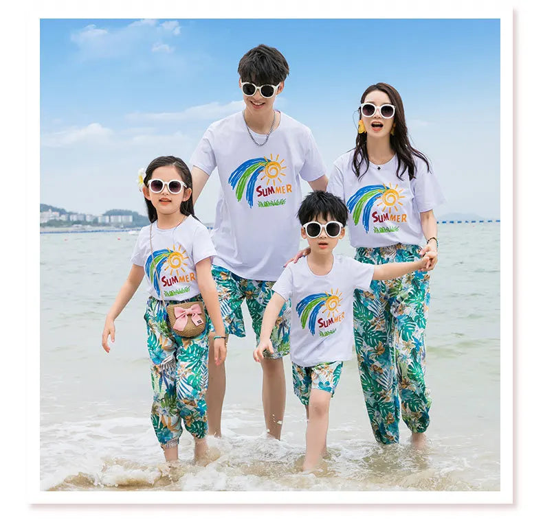 Couple Clothes Matching Outfits for The Whole Family Vacation Look Mom and Daughter T Shirts Pants Two Piece Sets Dad Son Suit